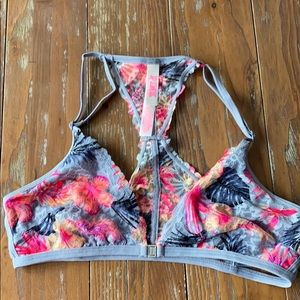 VS PINK front close lace bralette